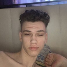 Фотография мужчины Михаил, 20 лет из г. Екатеринбург