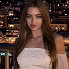 Фотография девушки Аделина, 19 лет из г. Москва