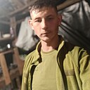 Макс, 24 года