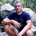 Den, 34 года