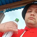 Максим, 22 года