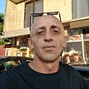 Badri, 44 года