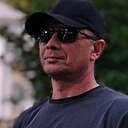 Гор, 46 лет