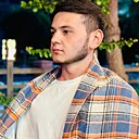 Хуршидбек, 27 лет