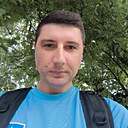 Денис, 33 года