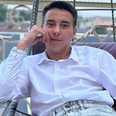 Фотография мужчины Вадим, 22 года из г. Санкт-Петербург