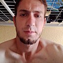 Адам, 22 года