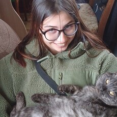 Фотография девушки Лиза, 18 лет из г. Нижневартовск