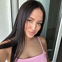 Брюнетка, 34 года
