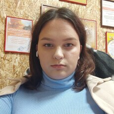 Фотография девушки Юлия, 19 лет из г. Нижний Тагил