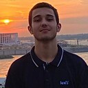 Андрей, 18 лет