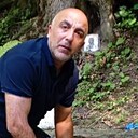 Елфаг, 44 года