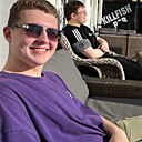 Михаил, 18 лет