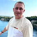 Сергей, 33 года