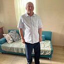 Андрей, 47 лет