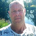 Роман, 44 года