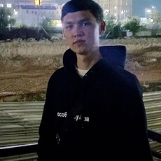 Фотография мужчины Биба, 22 года из г. Шымкент
