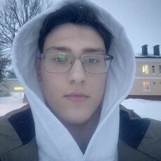 Фотография мужчины Даниил, 18 лет из г. Серебряные Пруды