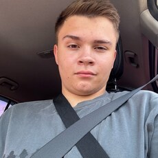 Фотография мужчины Данил, 18 лет из г. Ставрополь