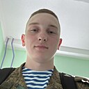 Денис, 21 год