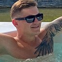 Артем, 32 года