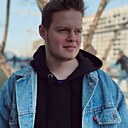 Максим, 23 года