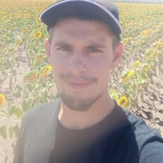Фотография мужчины Максим, 26 лет из г. Сальск