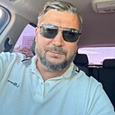 Михаил, 42 года