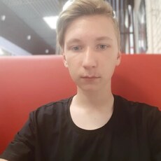 Фотография мужчины Илья, 22 года из г. Серов