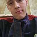 Максим, 22 года