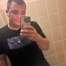 Фотография мужчины Andrej, 25 лет из г. Обоянь
