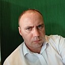 Илья, 33 года