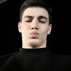 Фотография мужчины Ростислав, 20 лет из г. Южно-Сахалинск