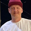 Илья, 33 года