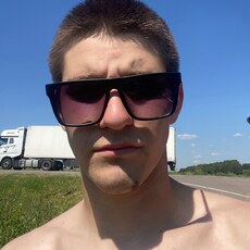 Фотография мужчины Илья, 19 лет из г. Рязань