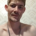 Денис, 32 года