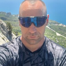 Фотография мужчины Леонид, 37 лет из г. Симферополь