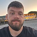 Maxim, 32 года