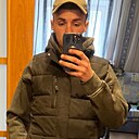 Максим, 21 год