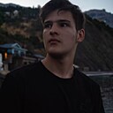 Максим, 18 лет
