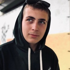 Фотография мужчины Павел, 19 лет из г. Красноярск