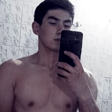 Фотография мужчины Асадбек, 18 лет из г. Карачаевск