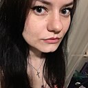 Madam Fox, 32 года