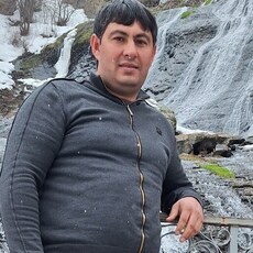 Фотография мужчины Валера, 37 лет из г. Солнечногорск