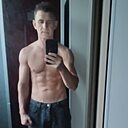 Максим, 34 года
