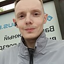 Антон, 32 года