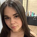 Полина, 23 года
