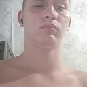 Максим, 18 лет