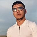 Али, 32 года