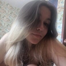 Фотография девушки Ульяна, 18 лет из г. Шелехов